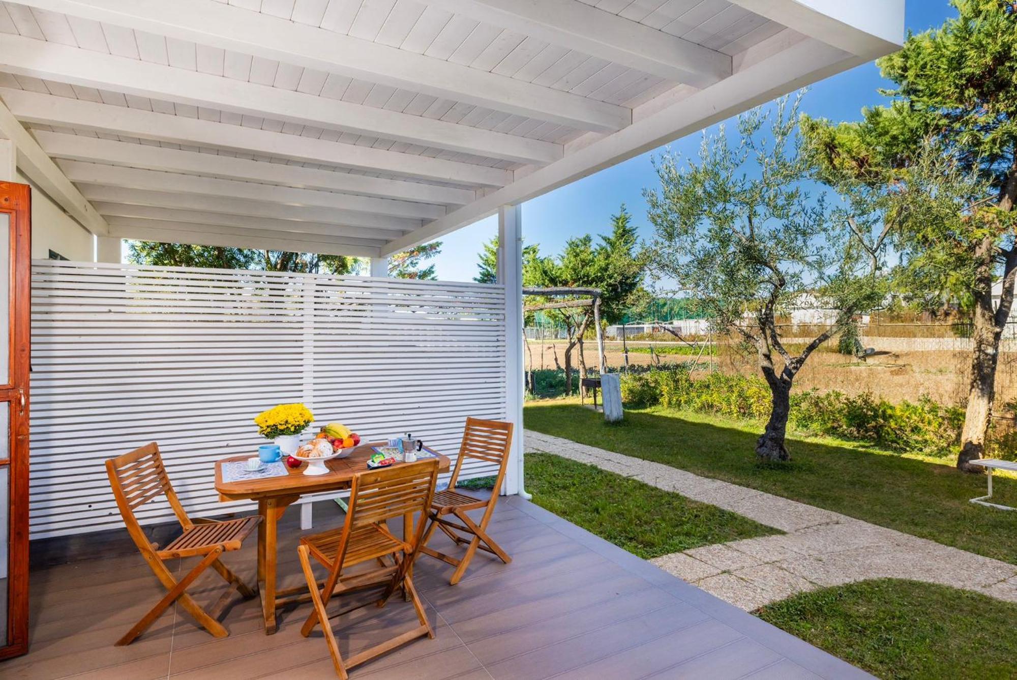 Aria Di Mare Vieste - Luxury Apartments By The Sea Екстериор снимка